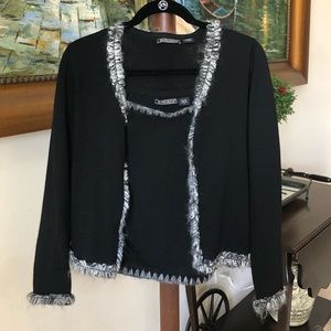 Wool shirt and sweater set.